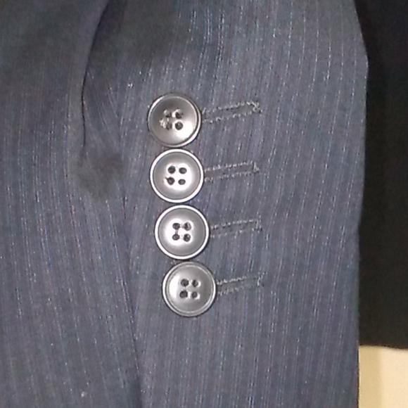 Coat - Picture 2 of 5